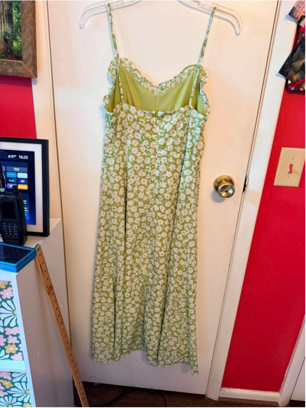Lulus Green & White Floral Midi Dress Wedding Guest Garden Party Size Small - Picture 2 of 5